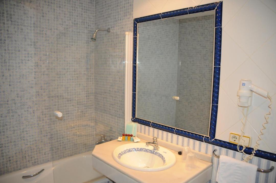 Photo of Bathroom in Atarfe