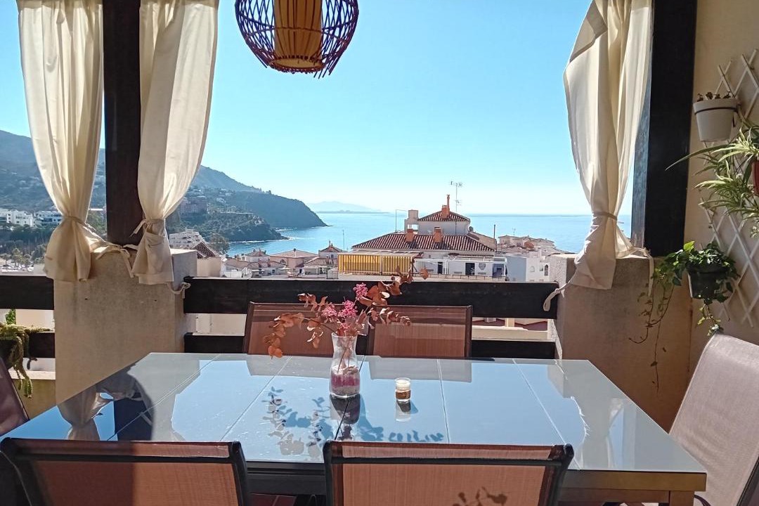 Photo of Patio Balcony in Velilla-Taramay