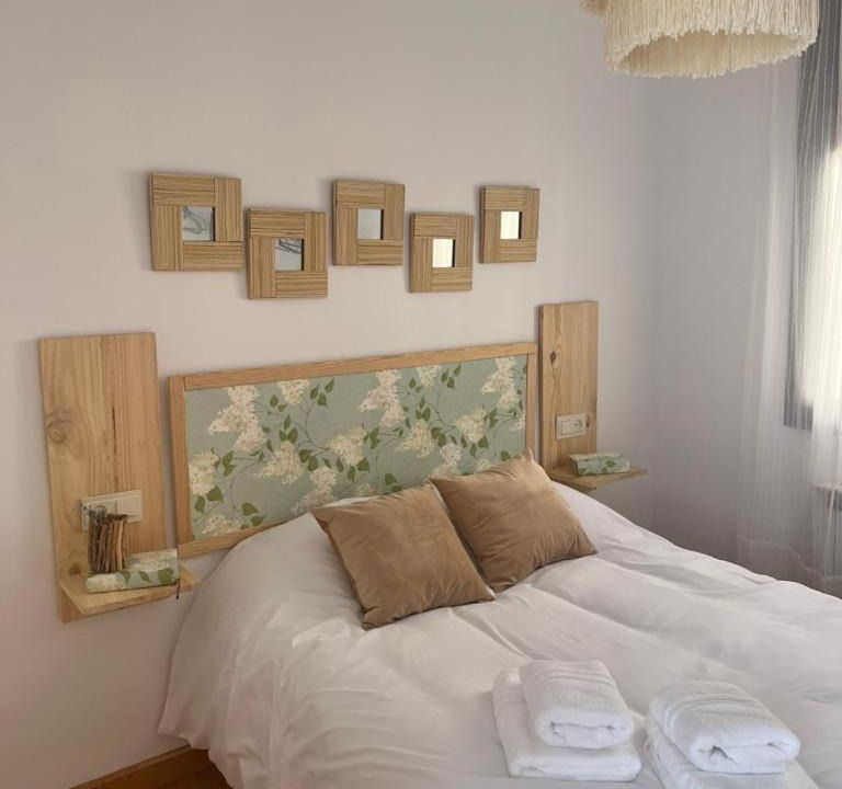 Photo of Bedroom in Lapeza
