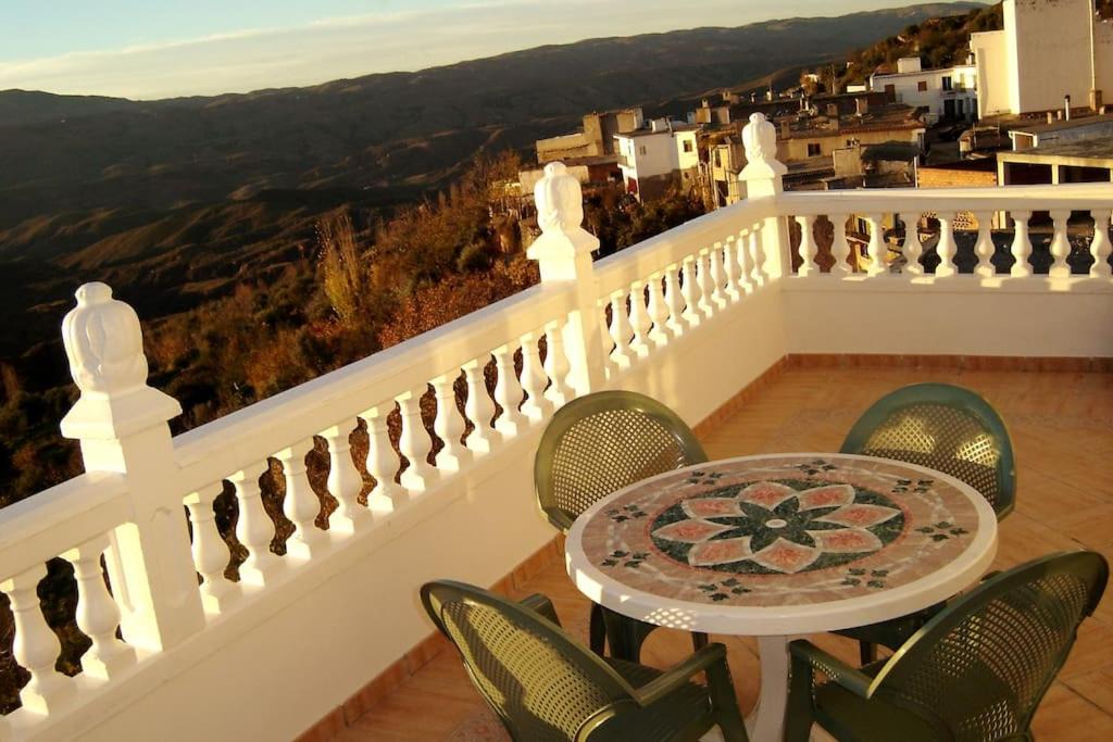 Photo of Patio Balcony in Yegen