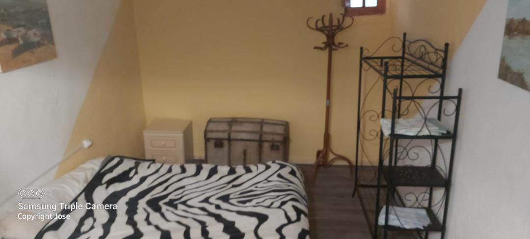 Photo of Bedroom in Albondon
