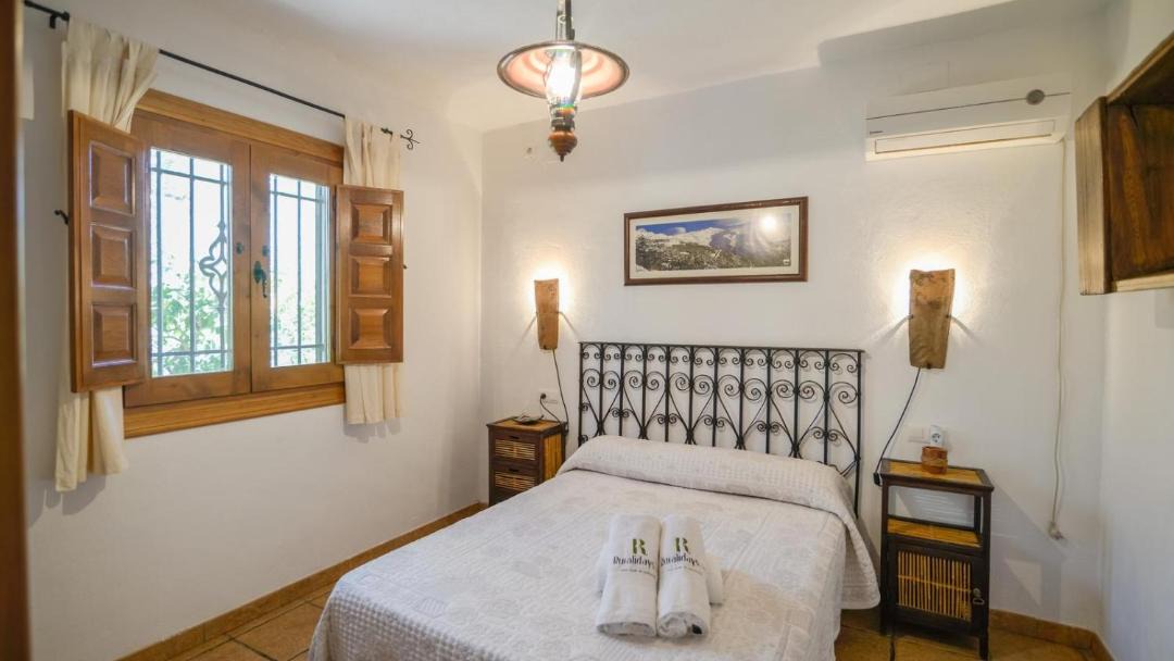 Photo of Bedroom in Orgiva