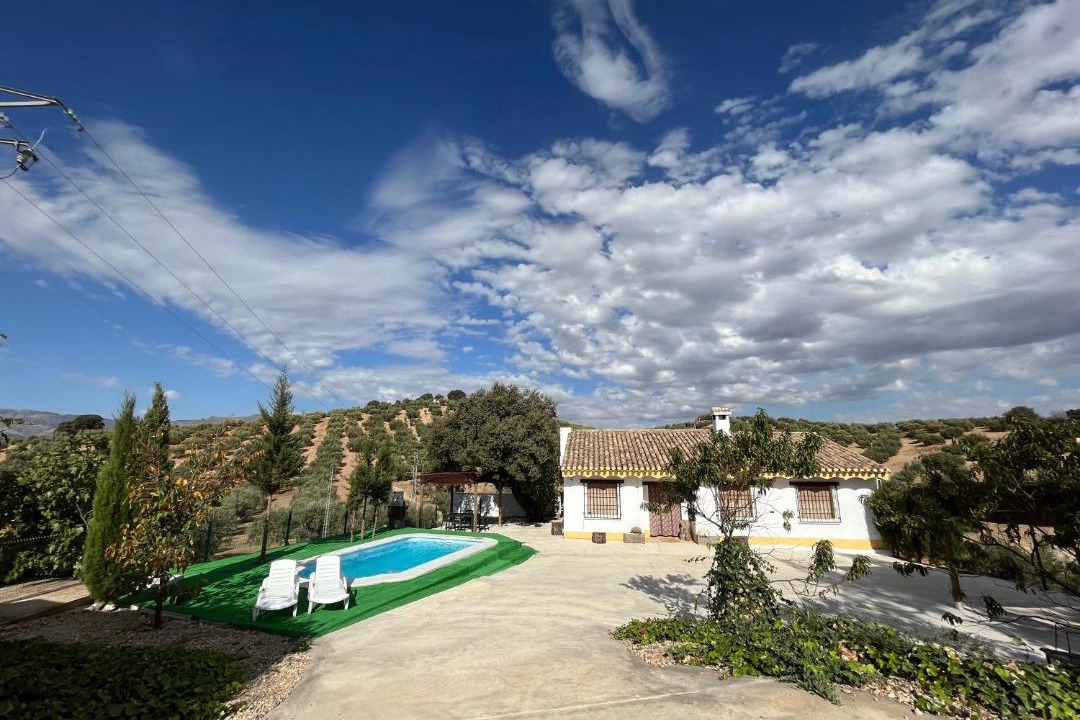 Photo of Outdoor in Algarinejo
