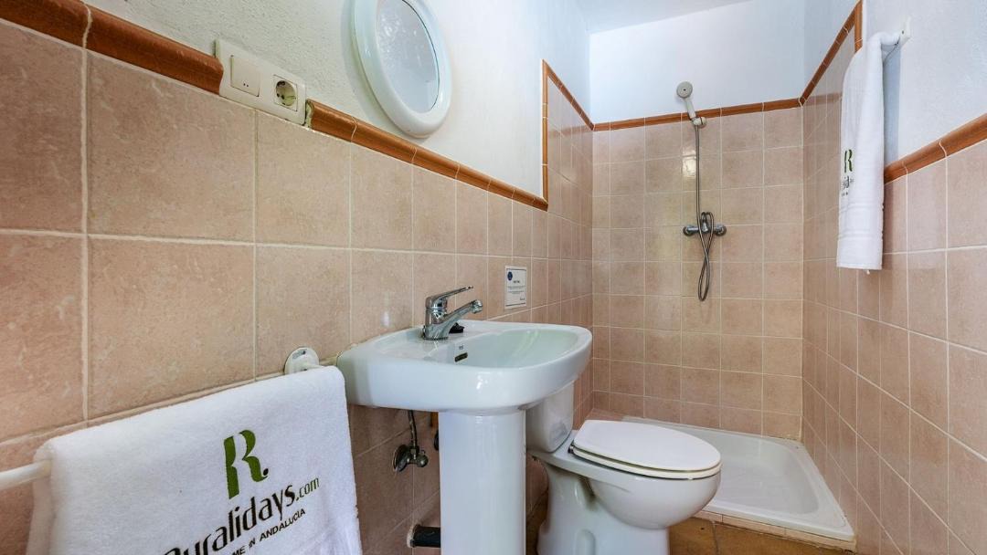 Photo of Bathroom in Niguelas