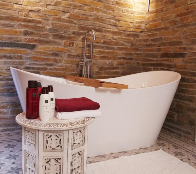 Photo of Bathroom in Melegis