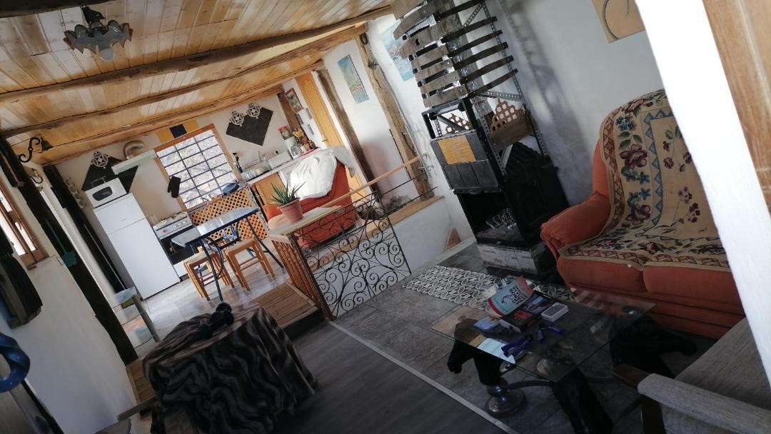 Photo of Livingroom in Albondon