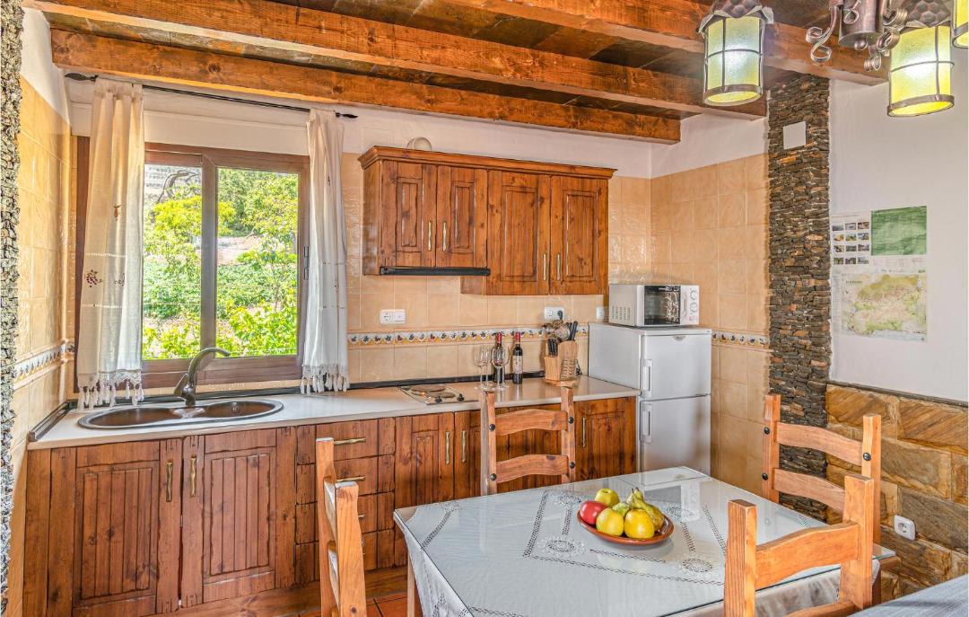 Photo of Kitchen in Mecina Bombaron