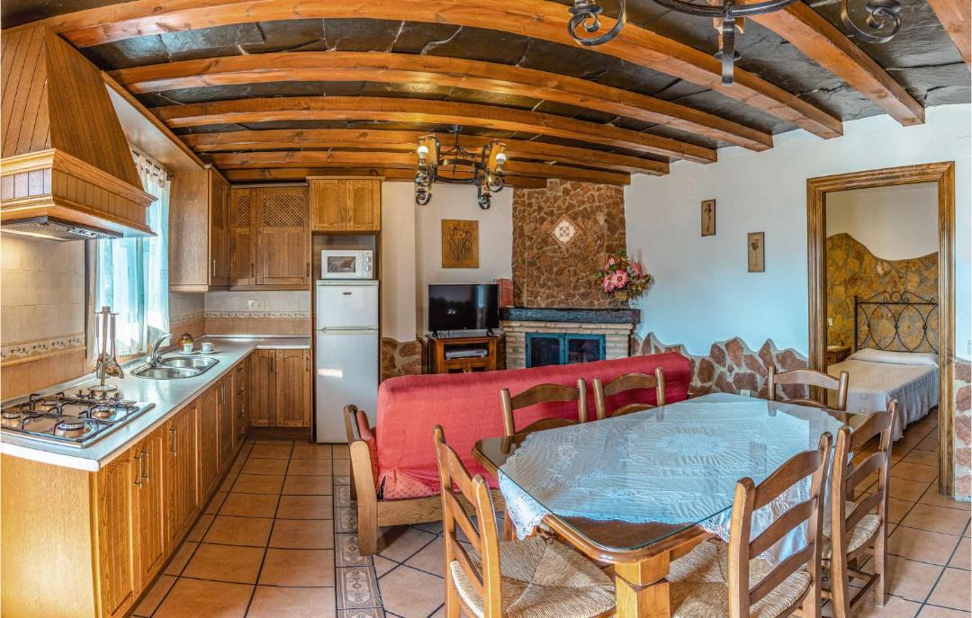 Photo of Kitchen in Mecina Bombaron