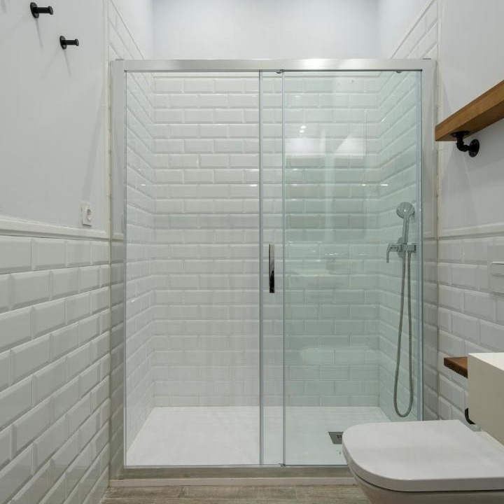 Photo of Bathroom in Central District