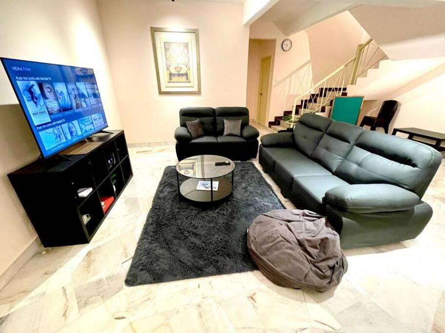 Photo of Livingroom in Bandar Sunway