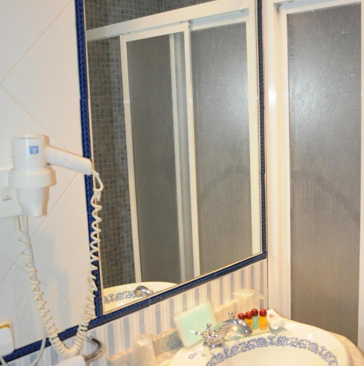 Photo of Bathroom in Atarfe