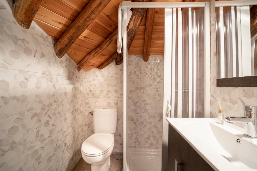 Photo of Bathroom in Genil
