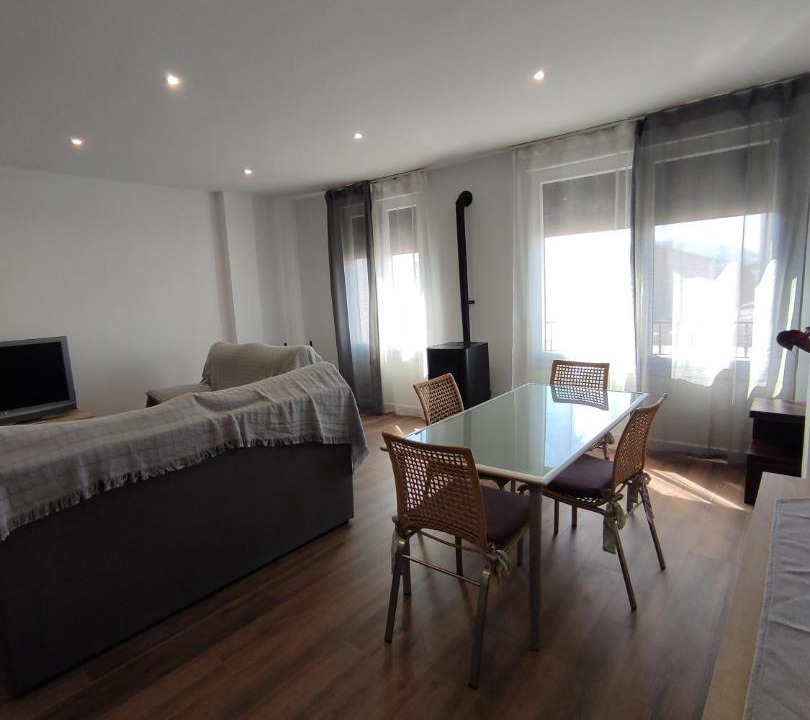 Photo of Livingroom in Huetor-Tajar