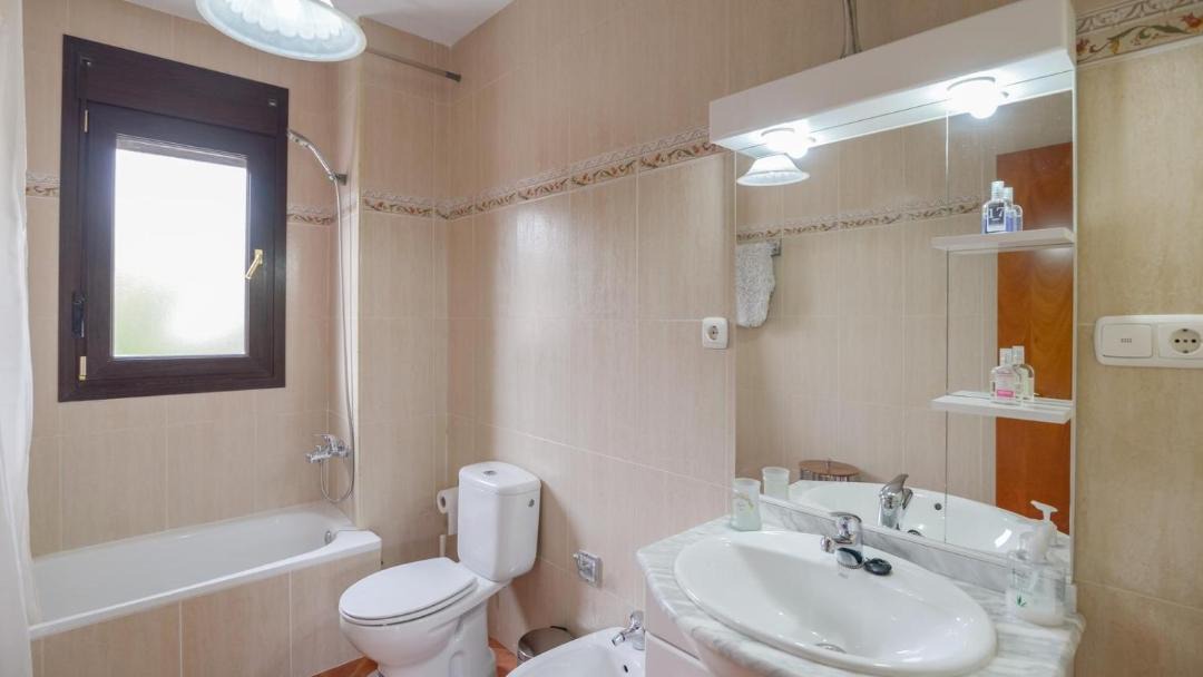 Photo of Bathroom in Conchar