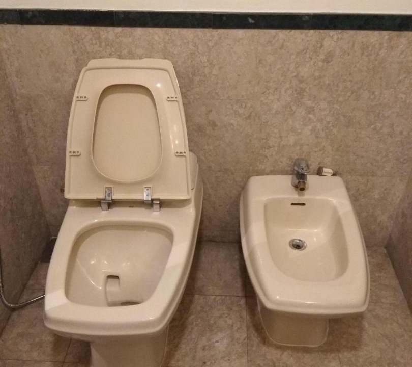 Photo of Bathroom in Imbi