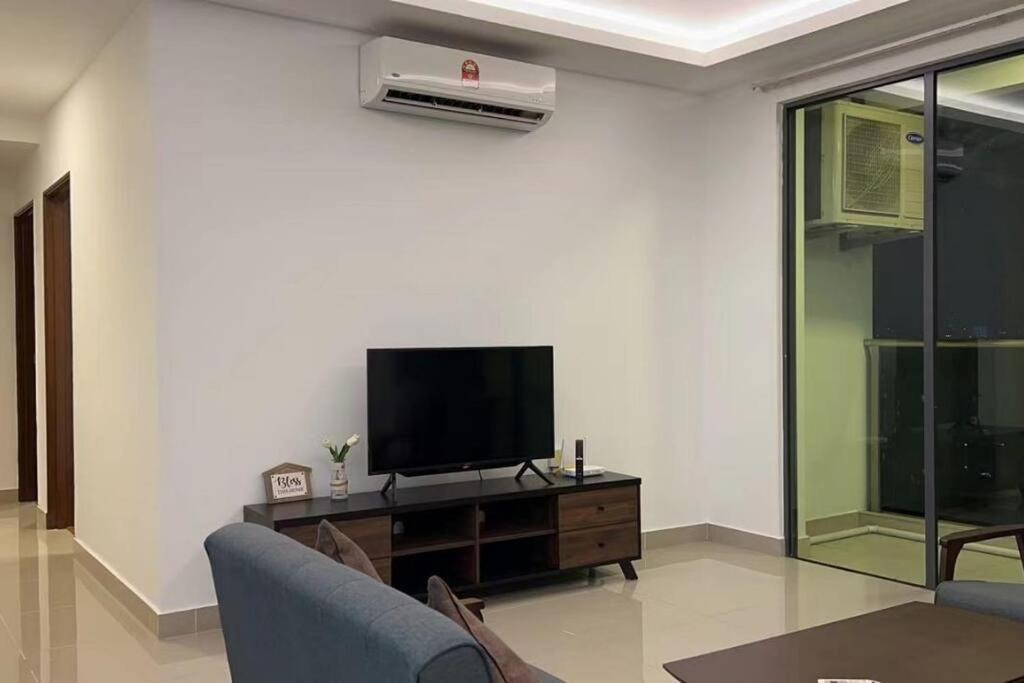 Photo of Livingroom in Seri Kembangan