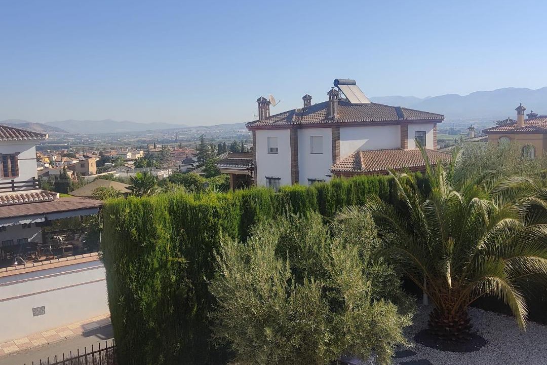 Photo of Others in Cullar Vega