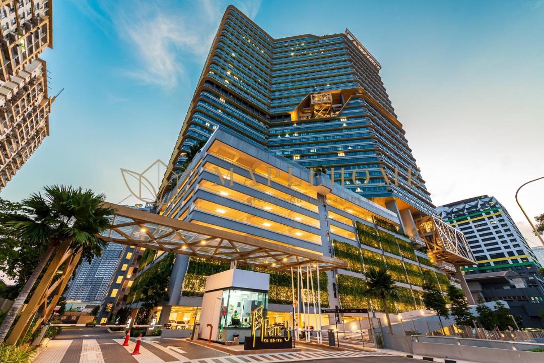 Photo of Buildings in Taman Pertama