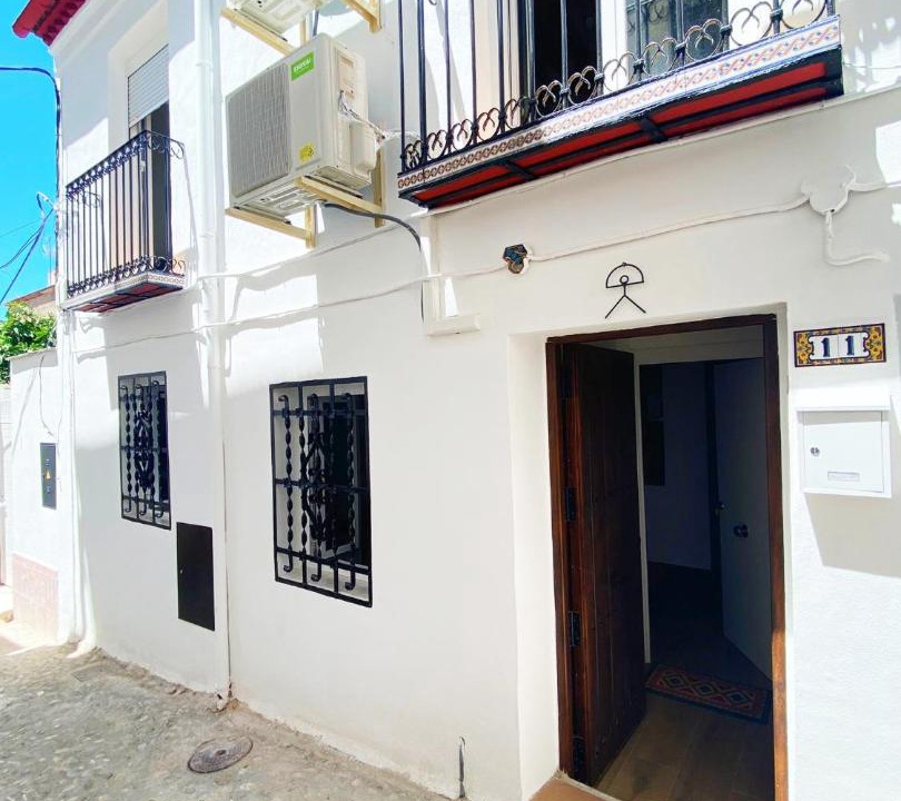 Photo of Buildings in Beiro