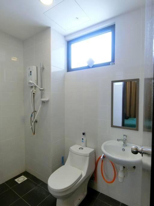 Photo of Bathroom in Kampung Bukit Dukong