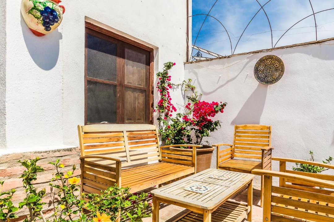 Photo of Patio Balcony in Pinos del Valle