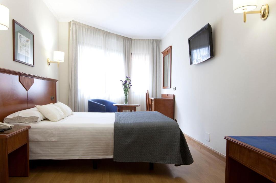 Photo of Bedroom in Genil