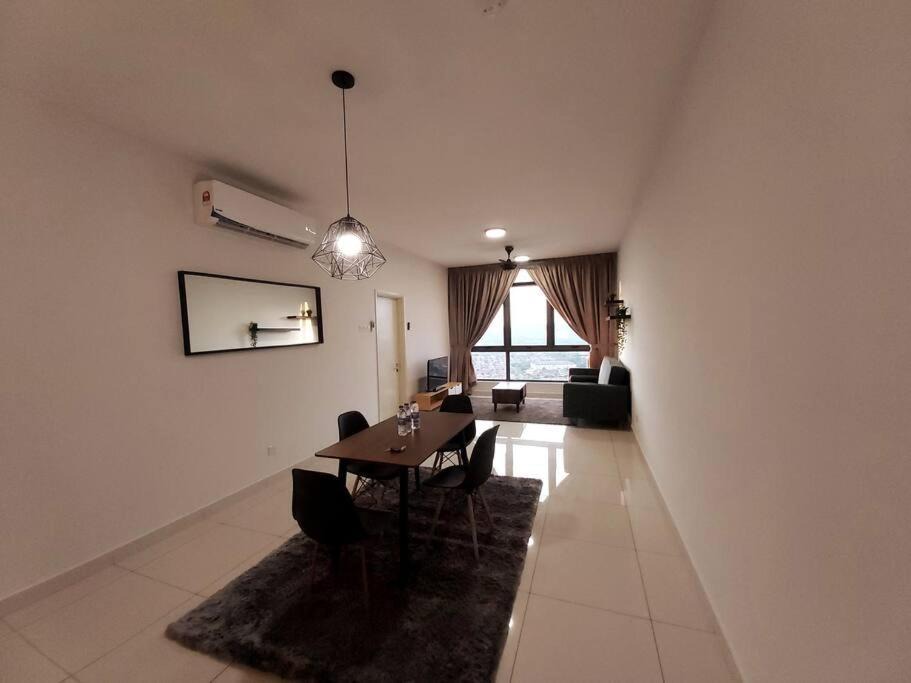 Photo of Livingroom in Seri Kembangan
