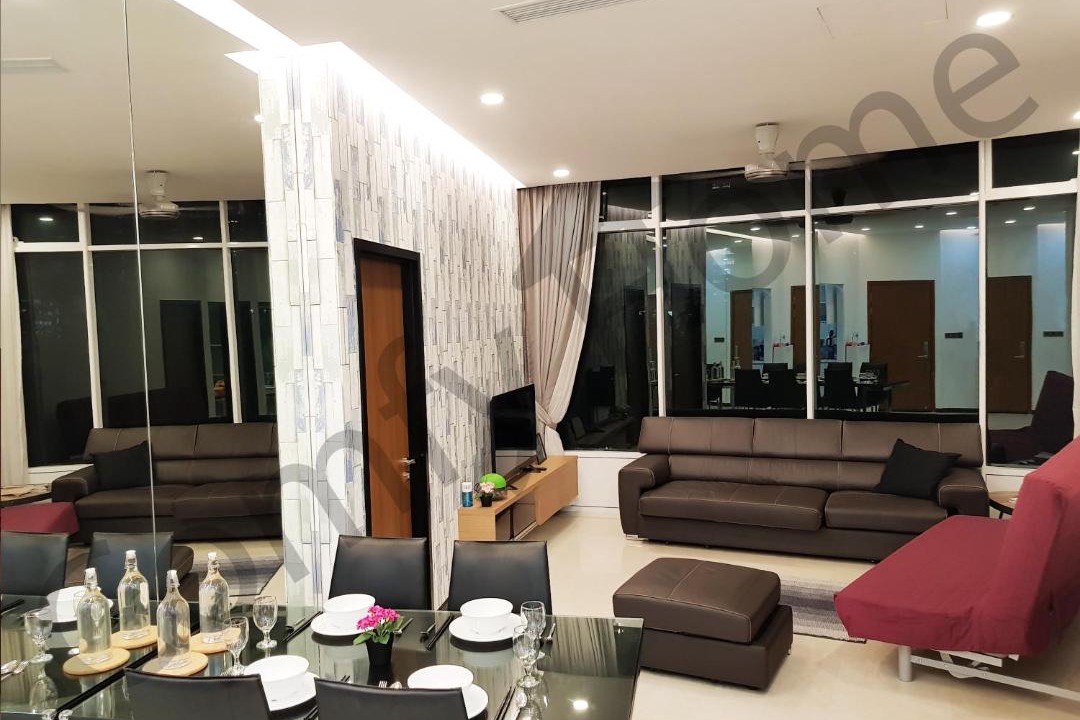 Photo of Livingroom in Golden Triangle