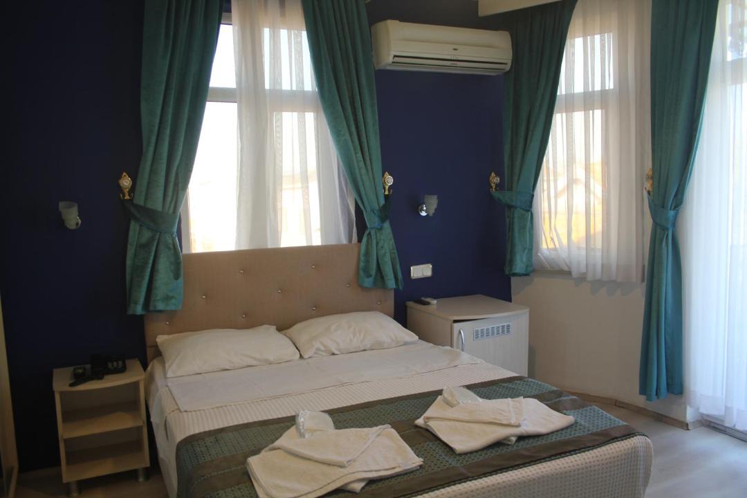 Photo of Bedroom in Adalar