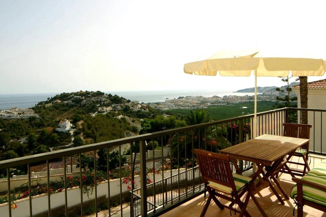 Photo of Patio Balcony in Velilla-Taramay