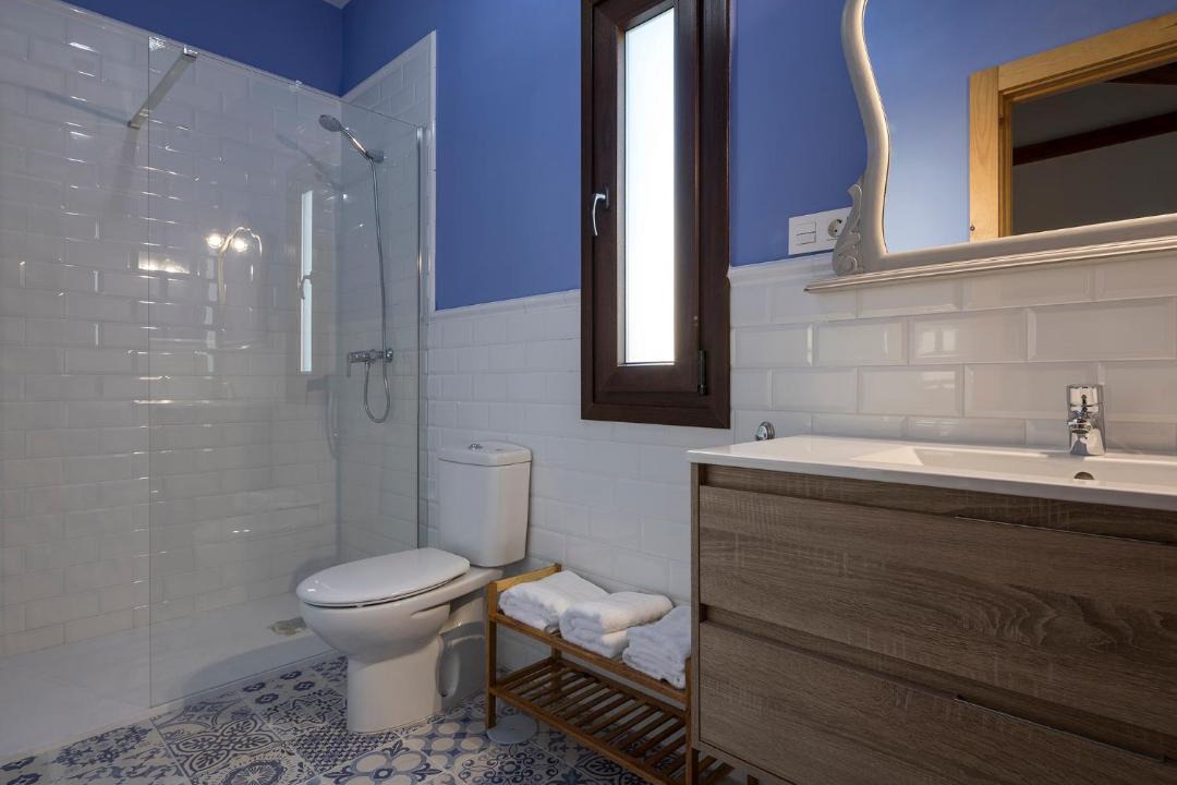 Photo of Bathroom in Cullar Vega