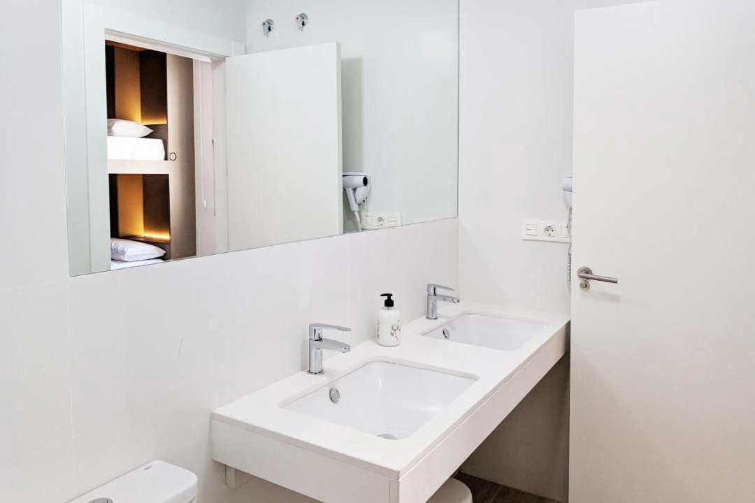 Photo of Bathroom in Figares