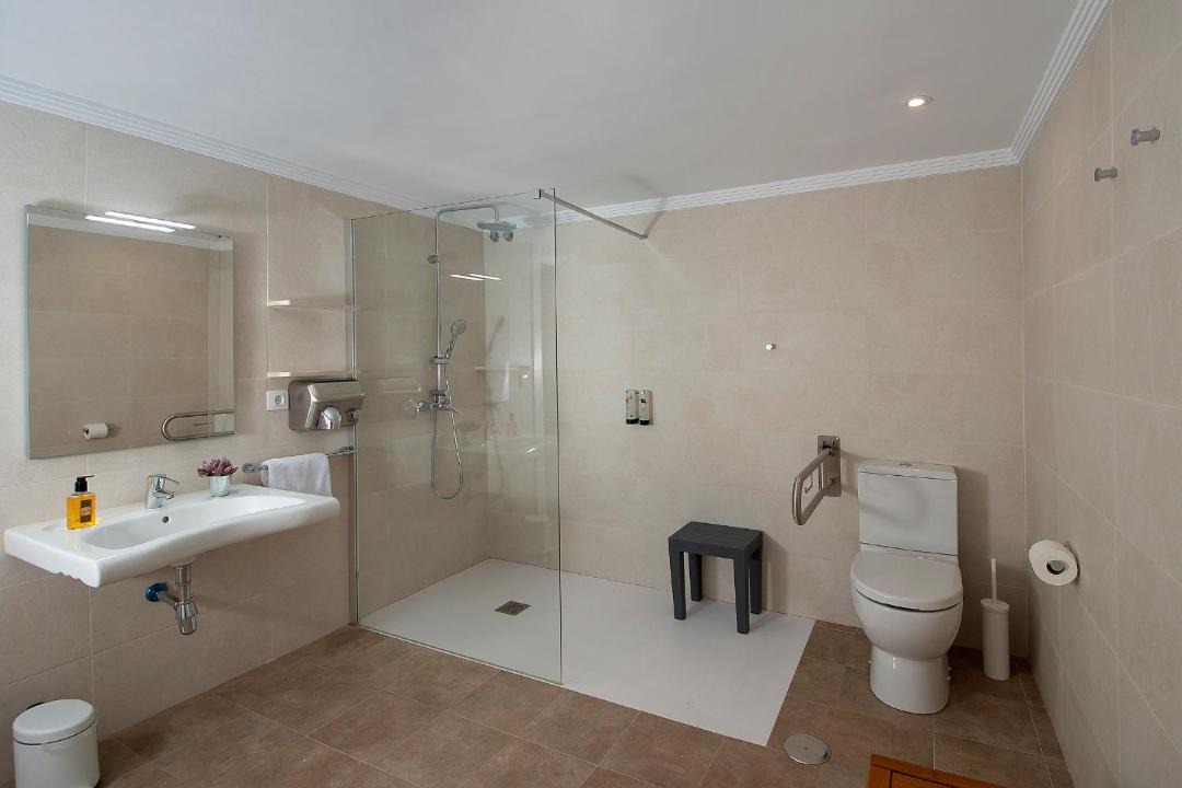 Photo of Bathroom in Gojar