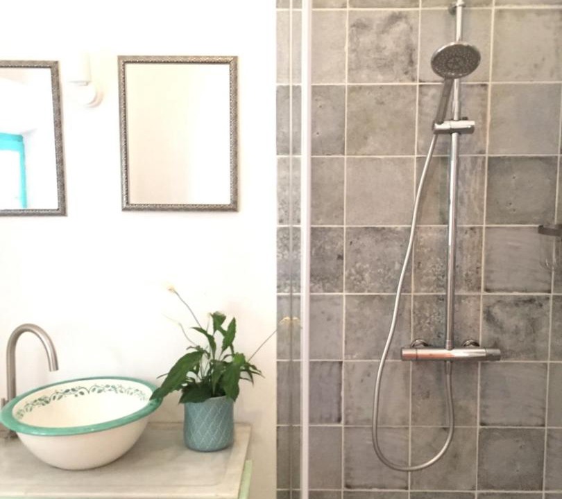 Photo of Bathroom in Rubite