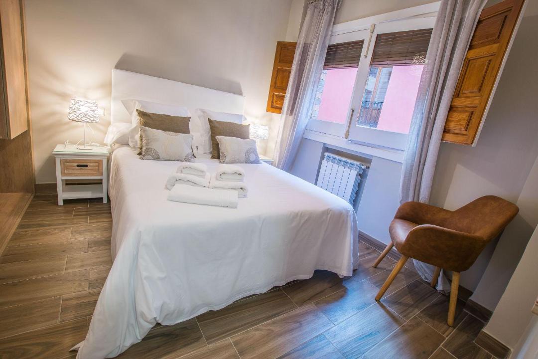 Photo of Bedroom in Central District