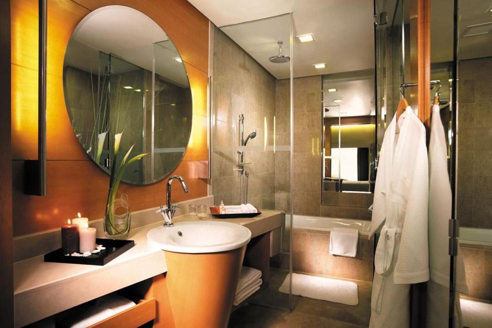 Photo of Bathroom in Mid Valley City