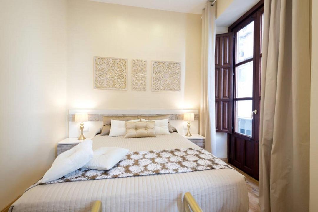 Photo of Bedroom in Central District