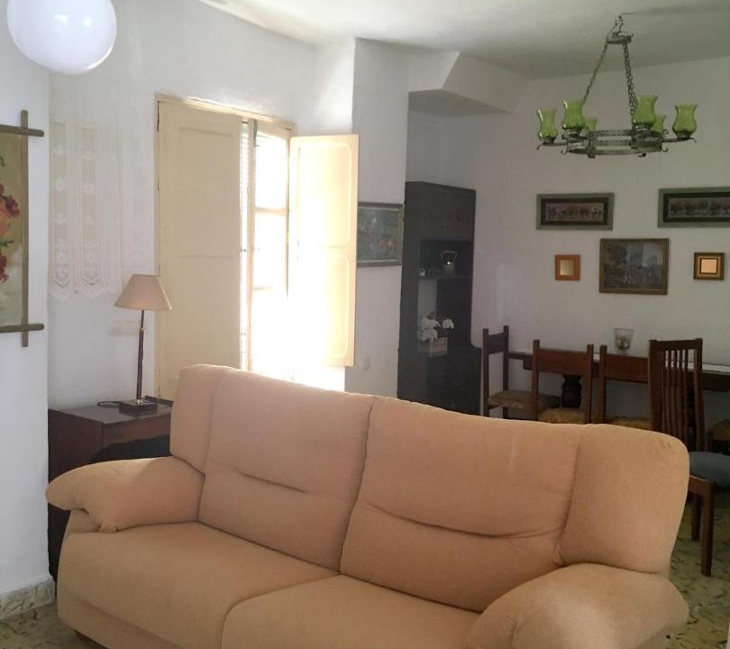 Photo of Livingroom in Albunol