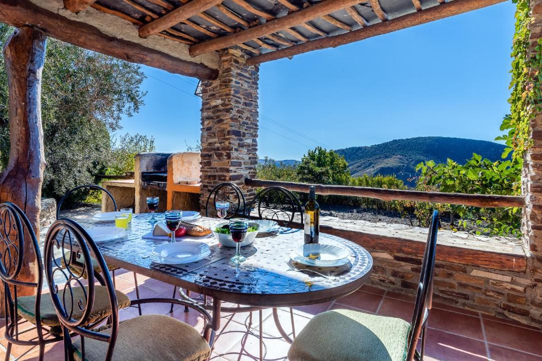 Photo of Patio Balcony in Portugos