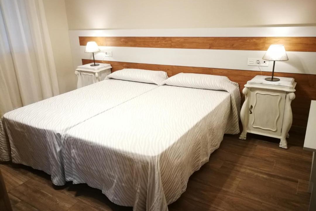 Photo of Bedroom in Cullar Vega