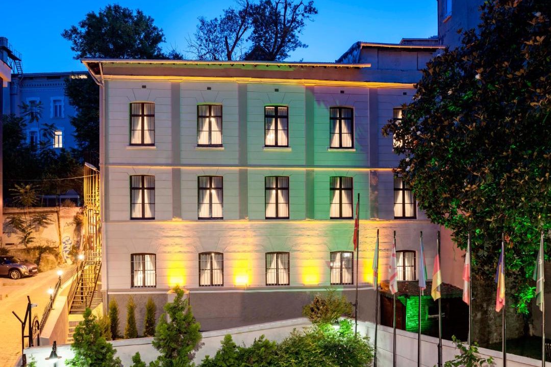 Photo of Buildings in Cihangir