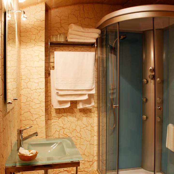 Photo of Bathroom in Iznalloz