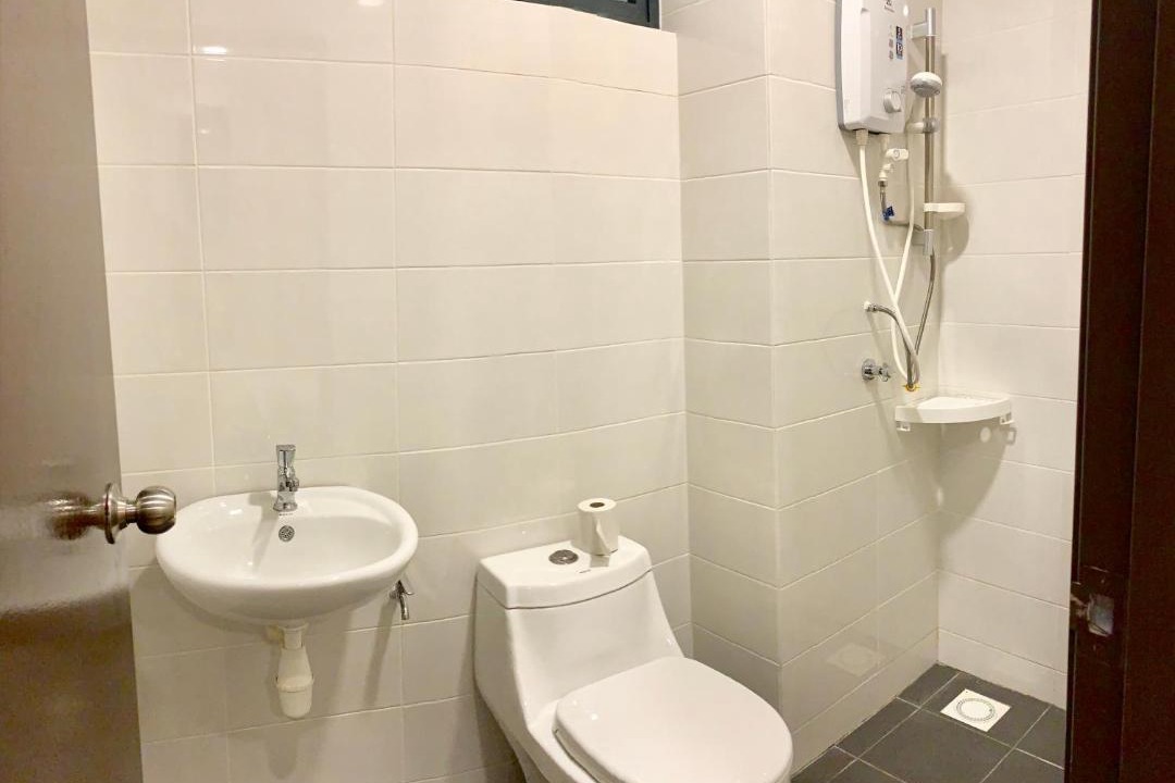 Photo of Bathroom in Kampung Bukit Dukong