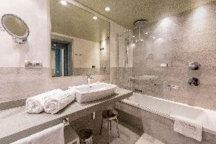 Photo of Bathroom in San Ildefonso