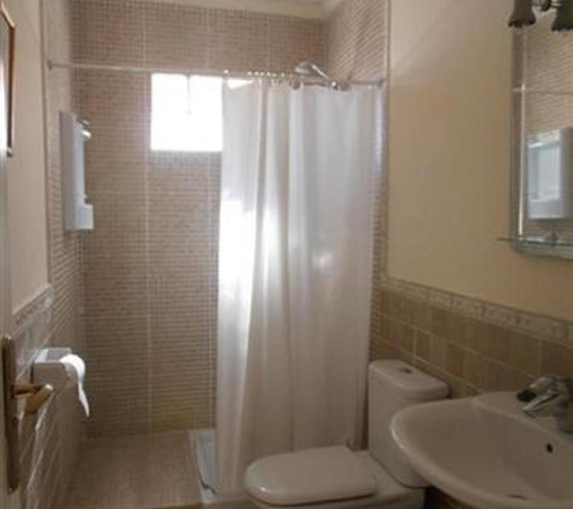 Photo of Bathroom in Velilla-Taramay