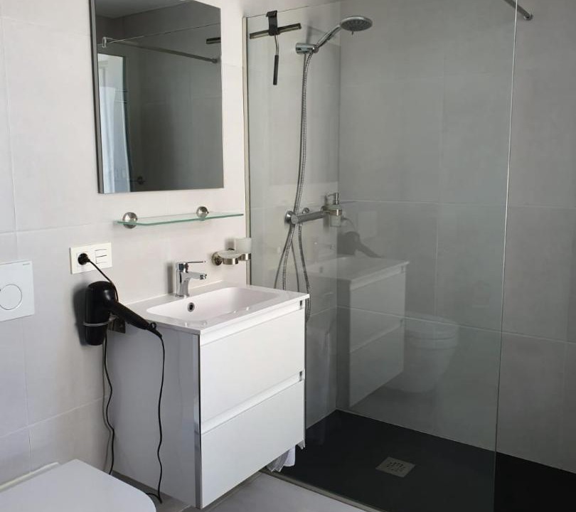 Photo of Bathroom in Central District