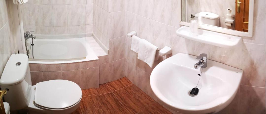 Photo of Bathroom in Baza