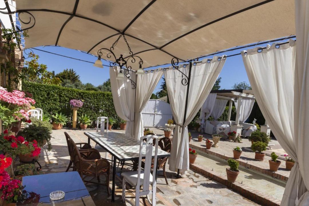 Photo of Patio Balcony in Niguelas