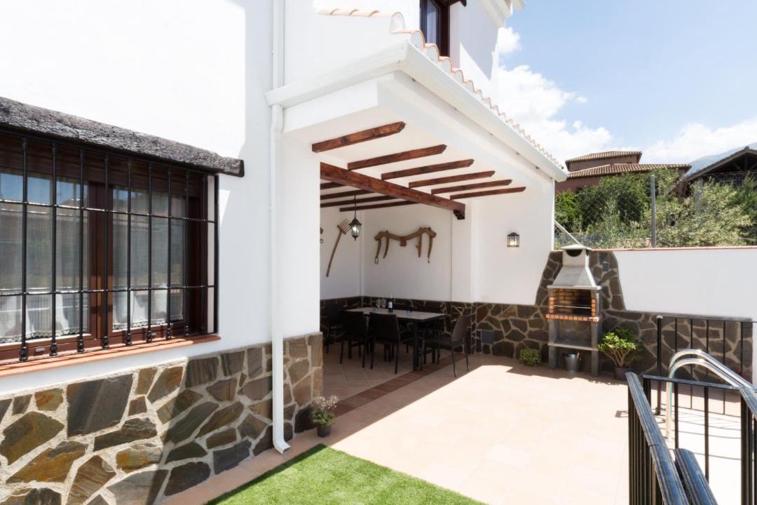 Photo of Patio Balcony in Niguelas