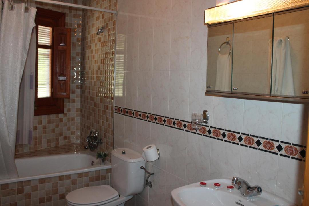 Photo of Bathroom in Capileira